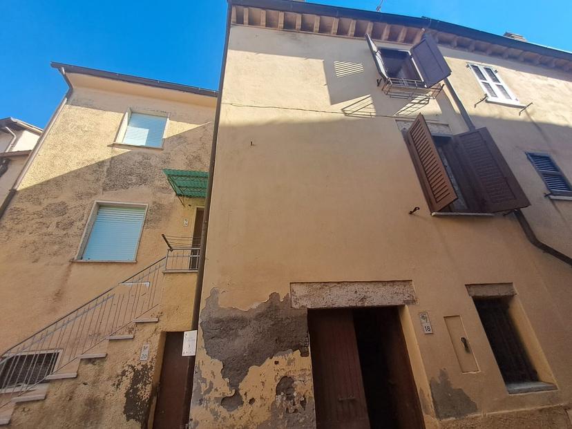 Villa a schiera in Via Umberto Primo, Alviano — foto 4 di 5