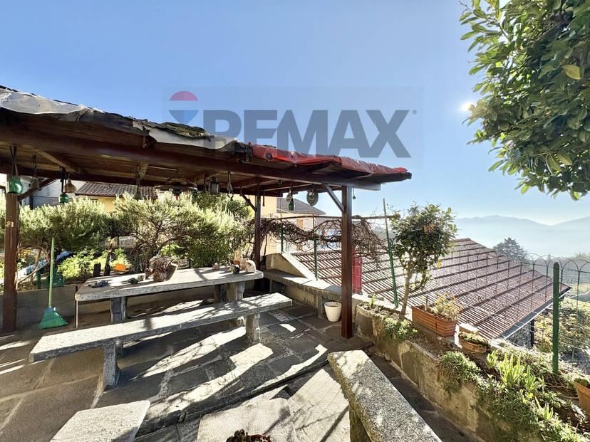 Casa indipendente in Via Architetto Giovanni Broglio, Trarego Viggiona — foto 2 di 5