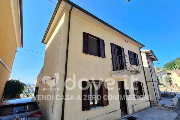 Terratetto unifamiliare in Via XXV Aprile 44, Urbino — foto 4 di 5