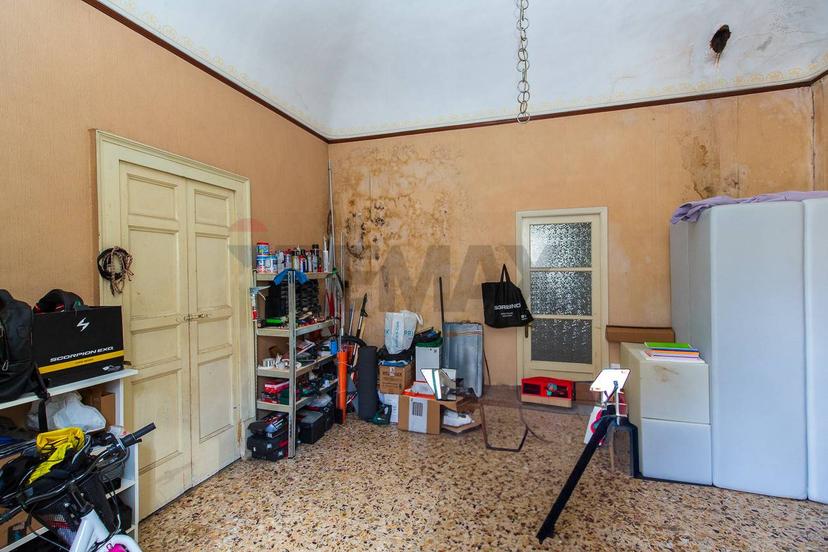 Casa indipendente, Aci Sant'Antonio