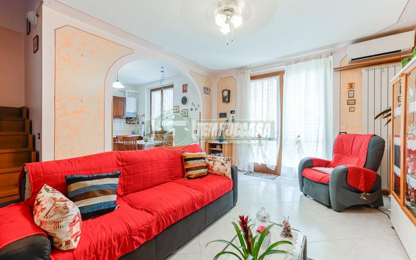 Quadrilocale in Via Alessandro Manzoni 7, Comun Nuovo — foto 2 di 5