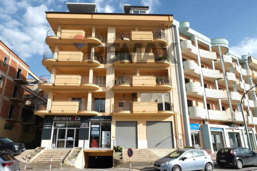 Appartamento in Viale Aldo Moro 199, Favara — foto 3 di 5
