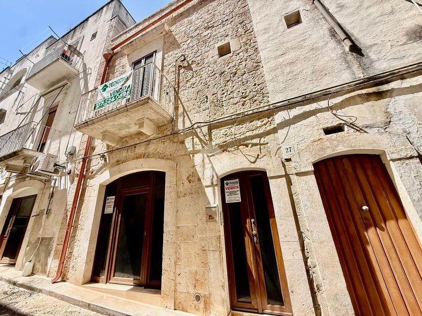 Casa indipendente in Via Solferino, Castellana Grotte