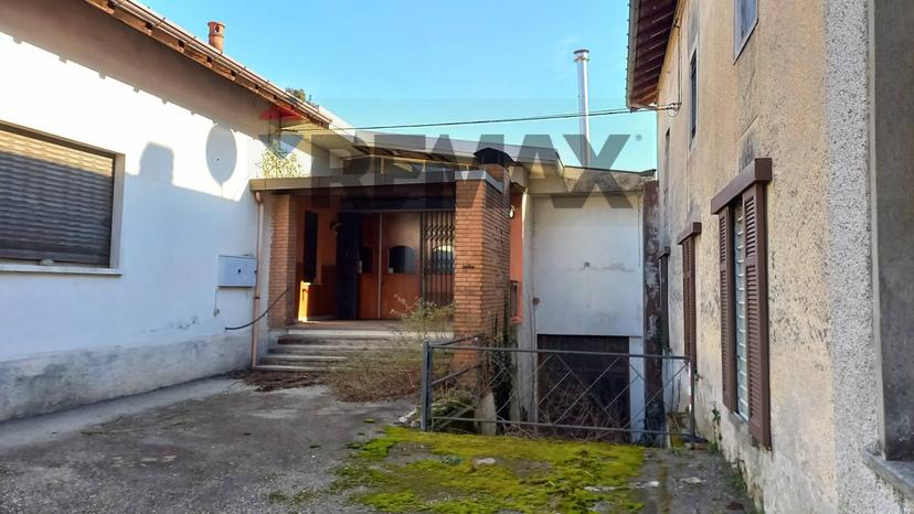 Casa indipendente in Via Cappelletta 2, Vergiate — foto 4 di 5