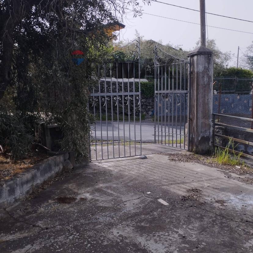 Casa indipendente in Via Cavaliere Bosco, Santa Maria di Licodia — foto 2 di 5