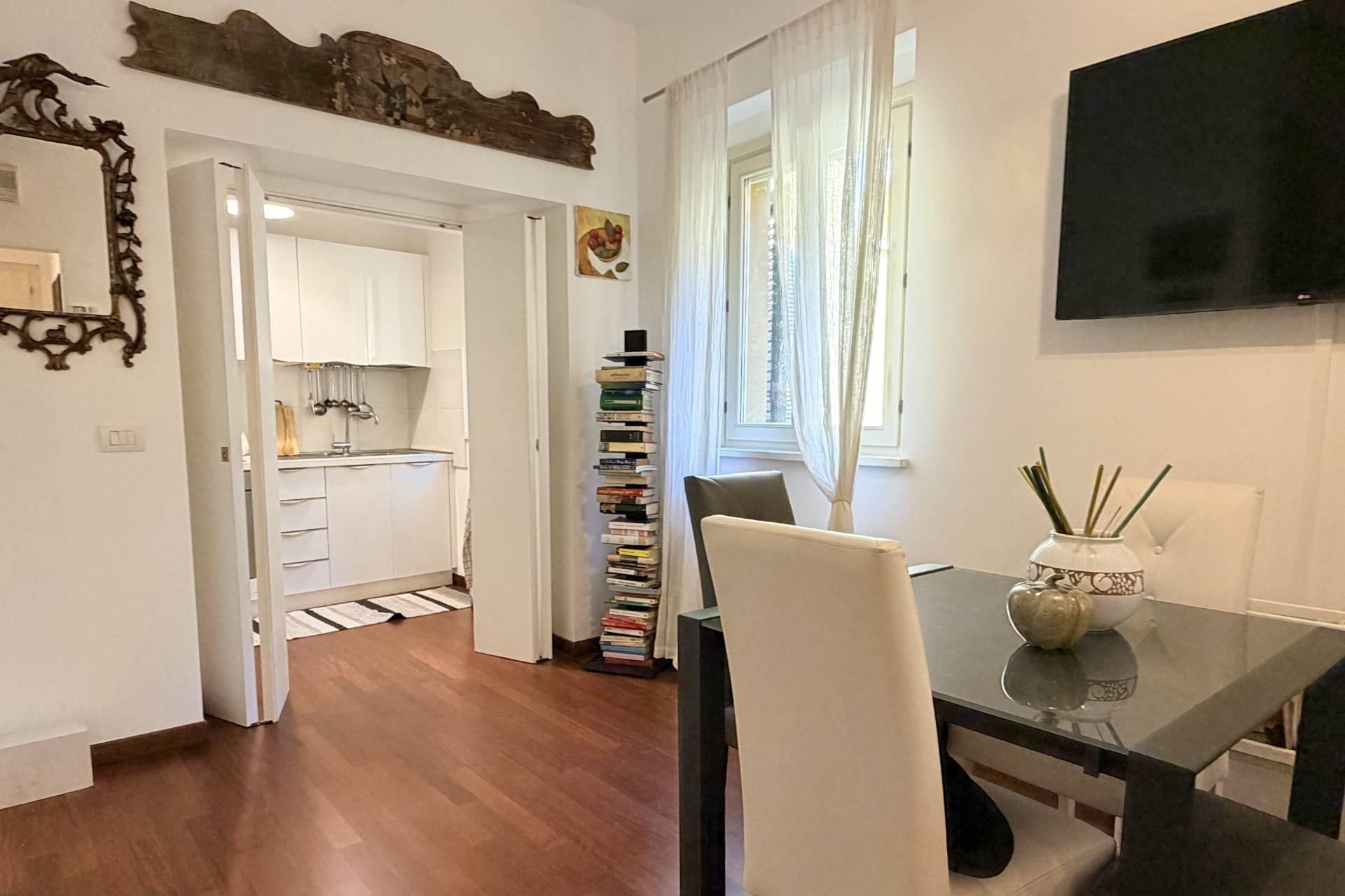Trilocale in Via Abbati 13, Pesaro