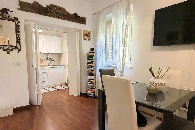 Trilocale in Via Abbati 13, Pesaro