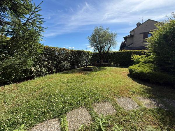 Villa a schiera in Via Monte Resegone 12e, Novedrate — foto 3 di 5