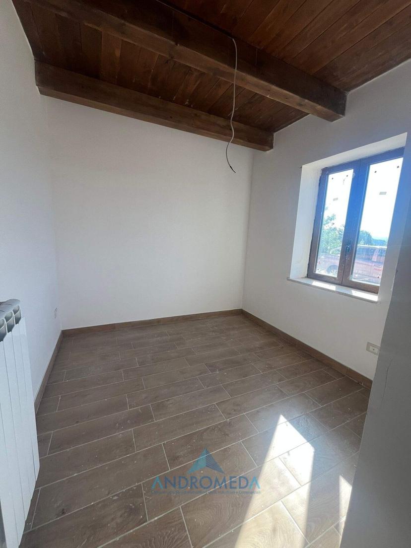 Monolocale, Rocchetta a Volturno — foto 2 di 5