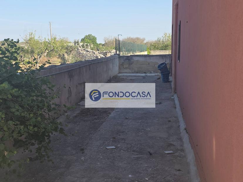 Casa indipendente in Contrada Termolito, Vernole