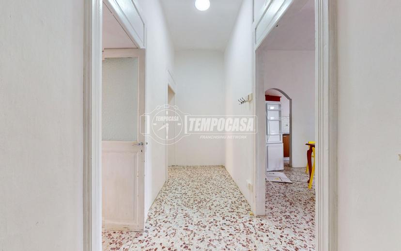 Trilocale in Piazza Italia, Neive — foto 4 di 5