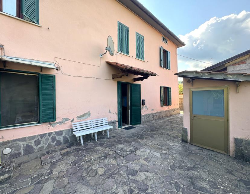 Casa indipendente in Via Bolognese Nord 2, Vernio