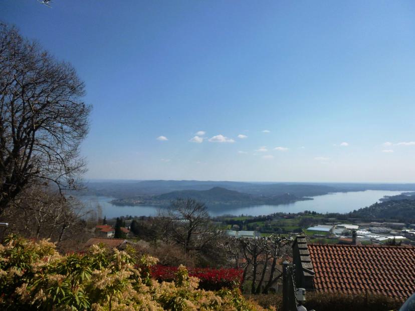 Villa unifamiliare, Nebbiuno — foto 2 di 5