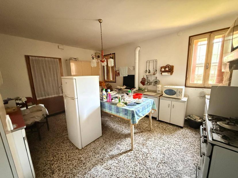 Villa, Sermide e Felonica — foto 3 di 5