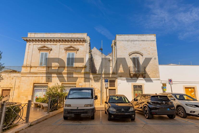 Casa indipendente in Piazza Conte Giangirolamo -, Alberobello — foto 4 di 5
