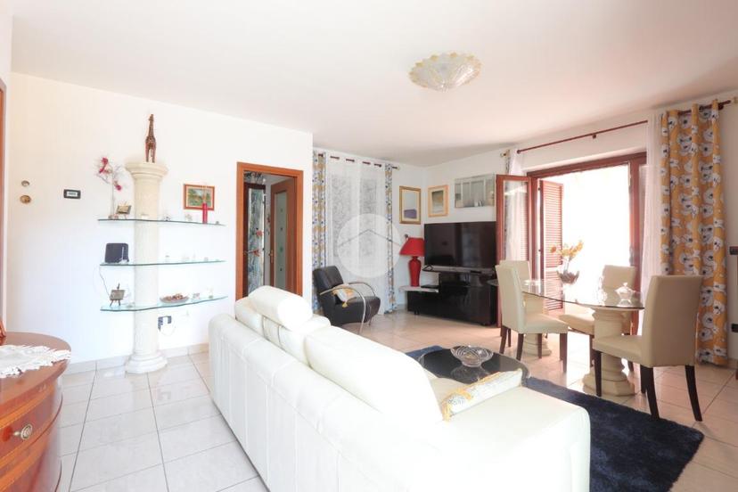 Villa in Via Italo Giovannucci 84, Pescara — foto 2 di 5