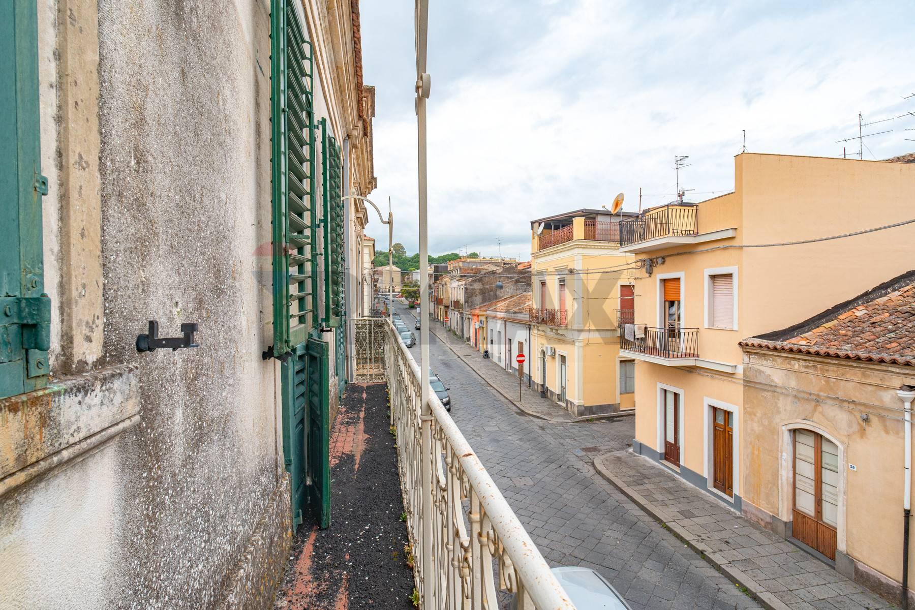 Casa indipendente in Via Umberto Primo 43-45, Piedimonte Etneo