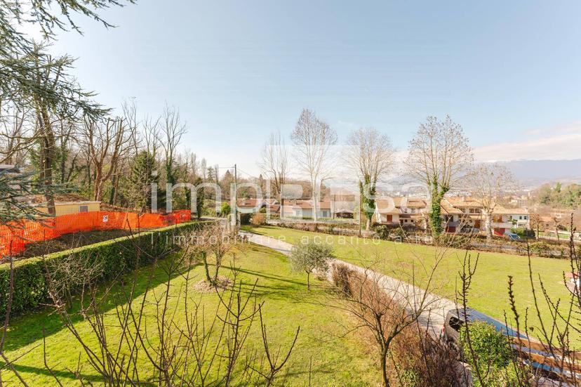 Villa in Via Strada di Collalto 13, Susegana — foto 2 di 5