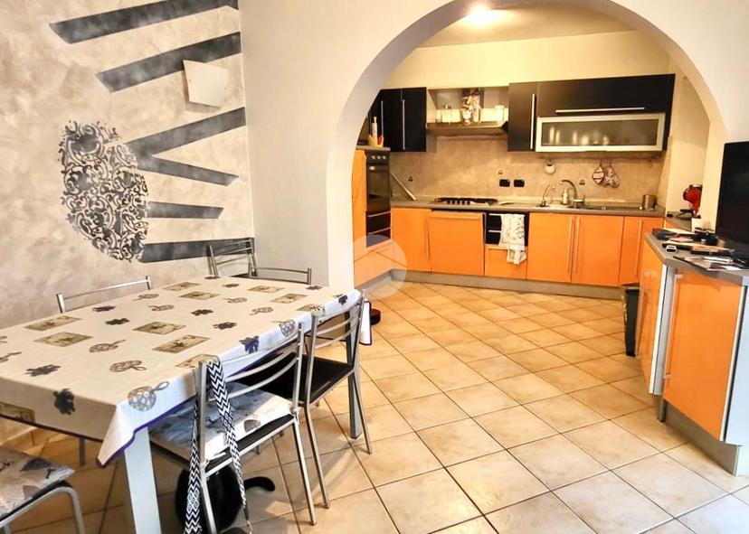 Casa indipendente in Via S. Simpliciano, Carate Brianza — foto 5 di 5