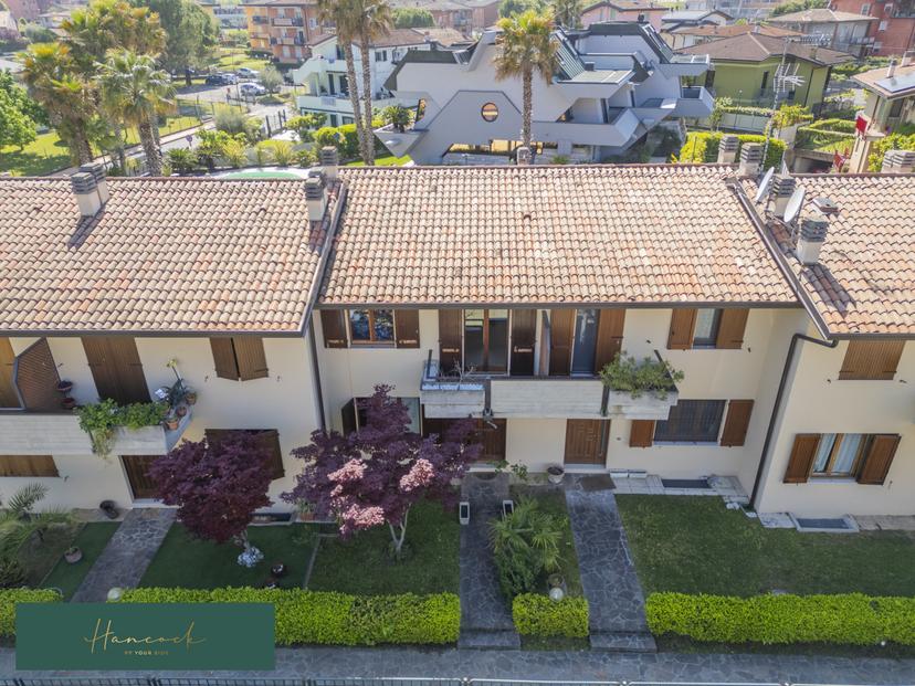 Villa a schiera in Via Giovanni XXIII, N. 3, Desenzano del Garda — foto 2 di 5