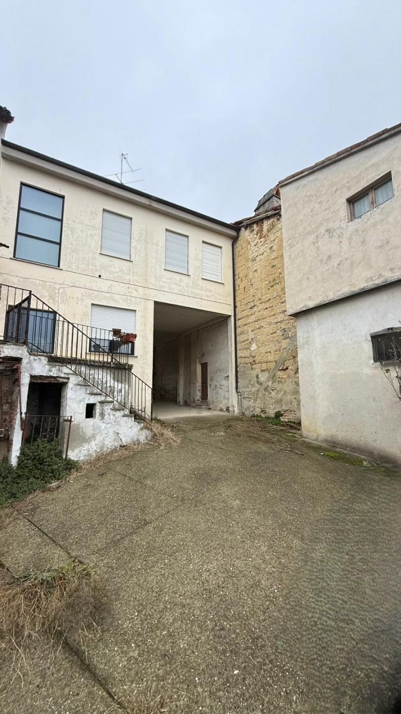 Rustico in Via Roma 8, Sala Monferrato — foto 4 di 5