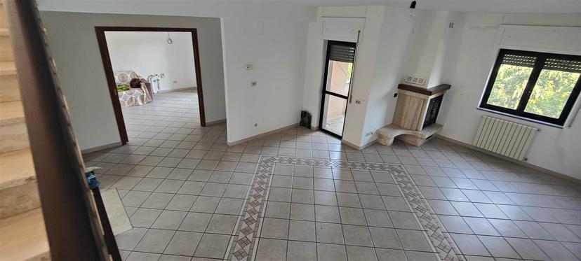 Villa a schiera in Via Capitano, Castiglione Cosentino — foto 2 di 5