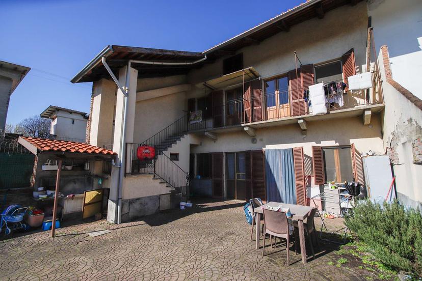Porzione di casa, Montanaro — foto 4 di 5
