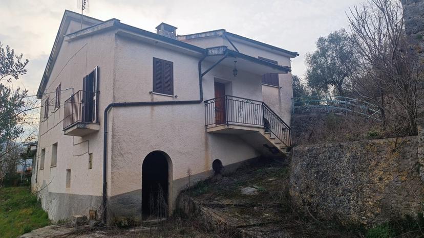Casa indipendente in Via Tirlo, Casalvieri — foto 3 di 5