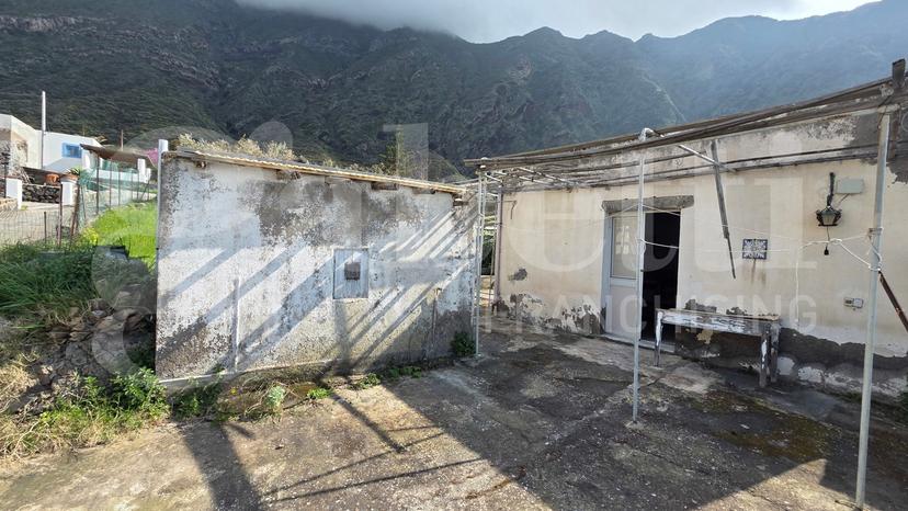 Casa indipendente in Via Leni Snc, Malfa — foto 2 di 5