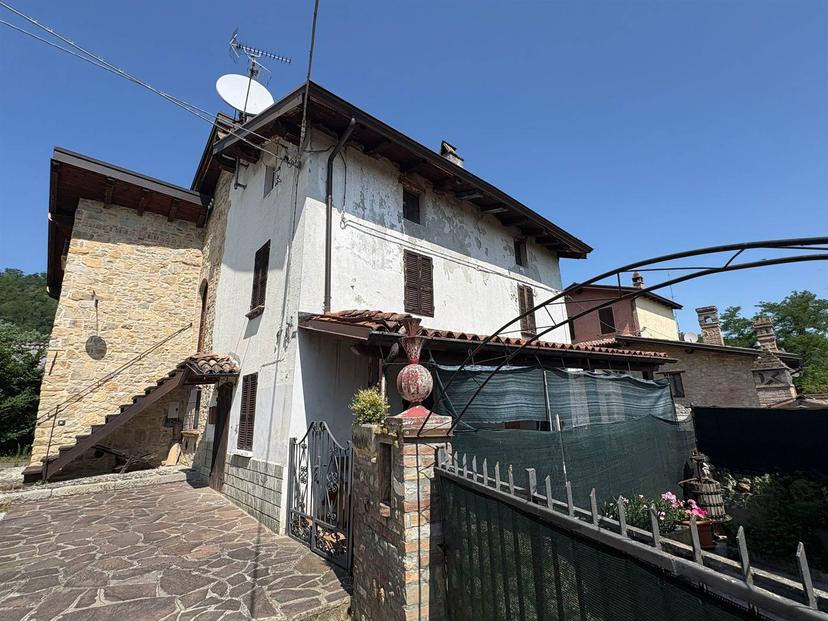 Casa indipendente, Gropparello — foto 2 di 5