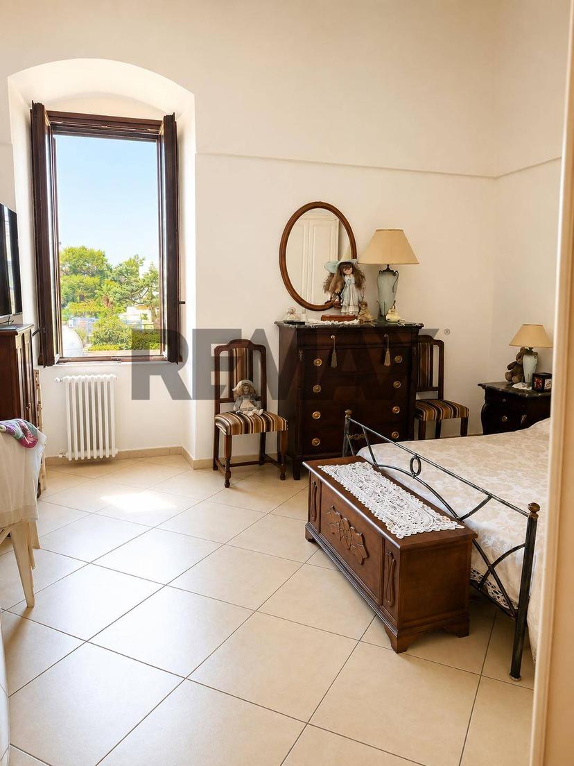 Bilocale in Strada La Penna 24, Bari