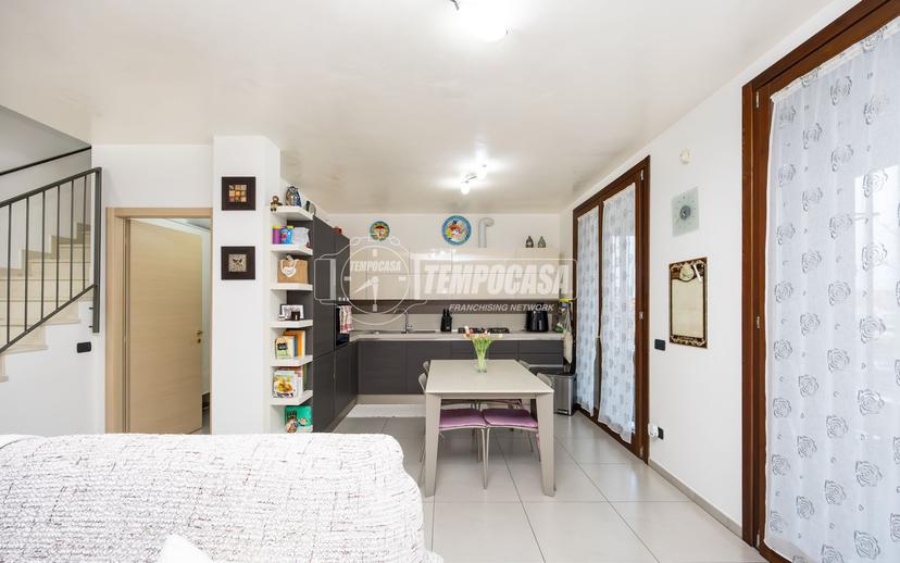 Quadrilocale, Cassina de' Pecchi — foto 3 di 5