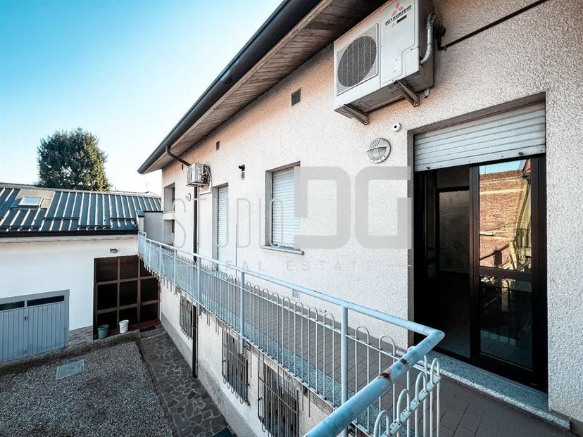 Porzione di casa in Via Cardinal Ferrari, Cesano Maderno
