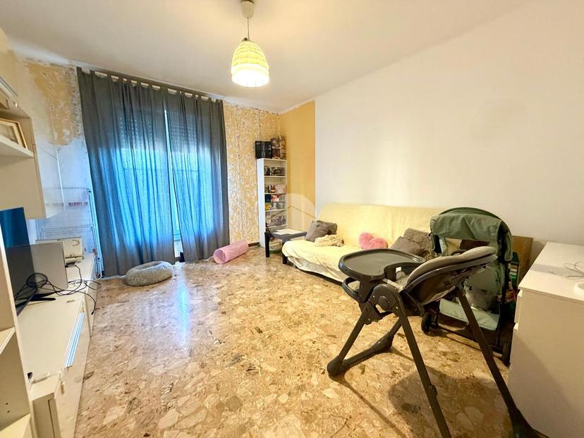 Bilocale in Via Marzabotto 8, Corsico — foto 3 di 5