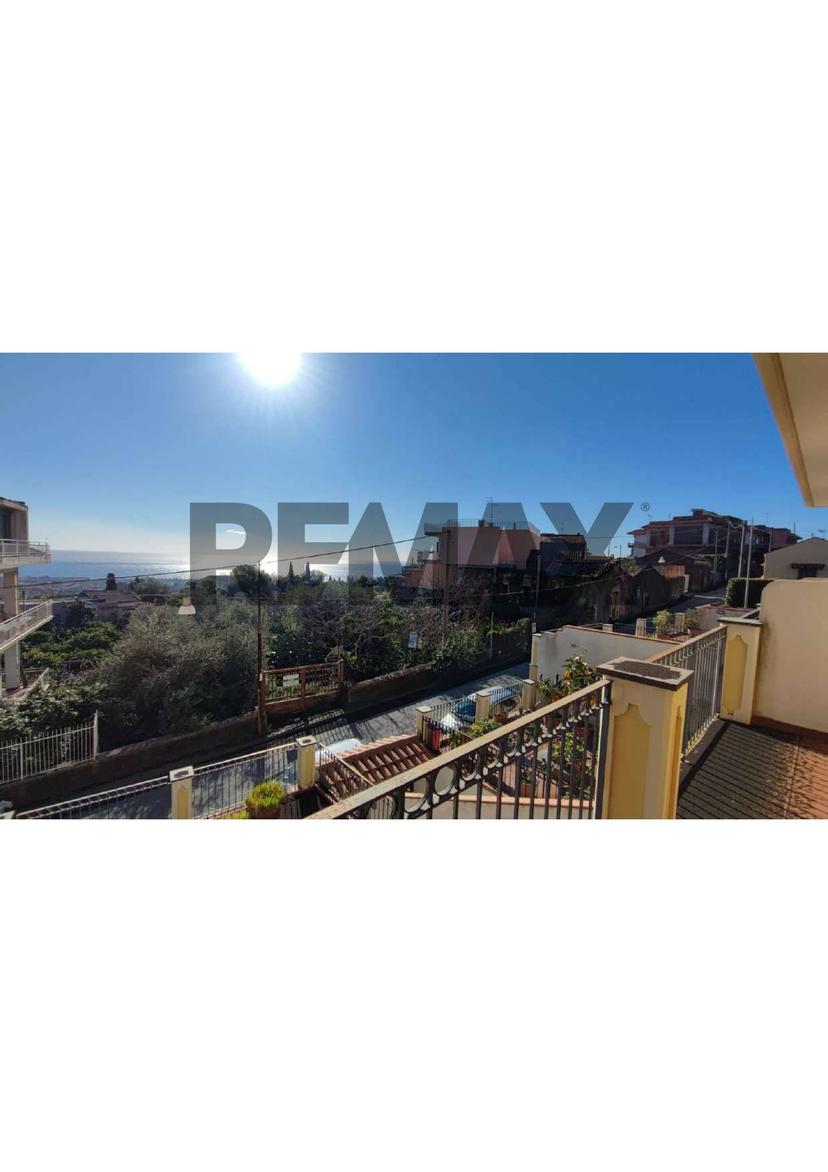Villa a schiera in Via Castelnuovo Don Bosco 15, Acireale — foto 3 di 5