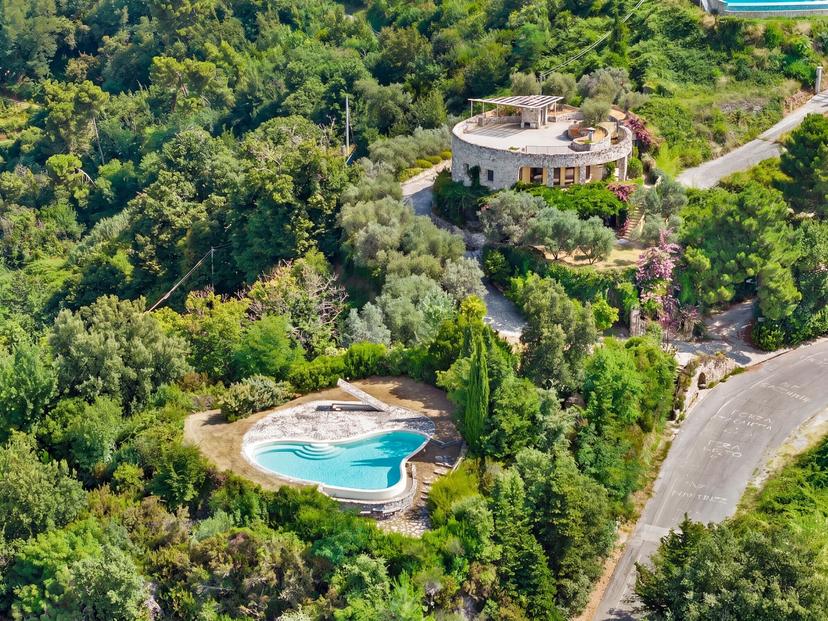 Villa unifamiliare, Montignoso — foto 2 di 5