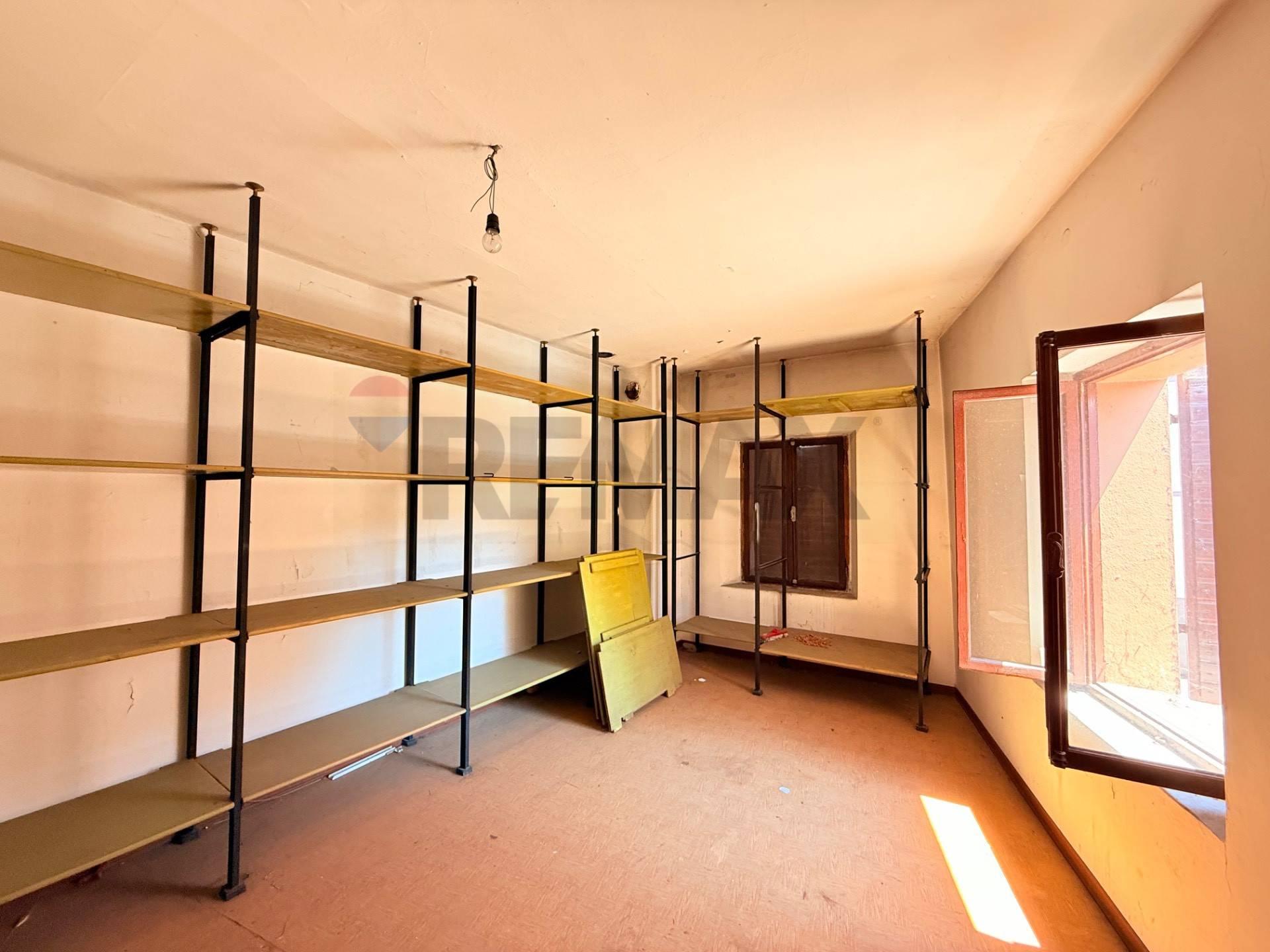 Trilocale in Piazza Indipendenza 10, Borgo Valbelluna
