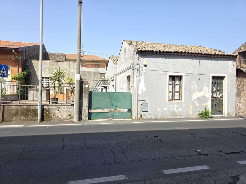 Casa indipendente in Via Etnea 345, Tremestieri Etneo — foto 3 di 3