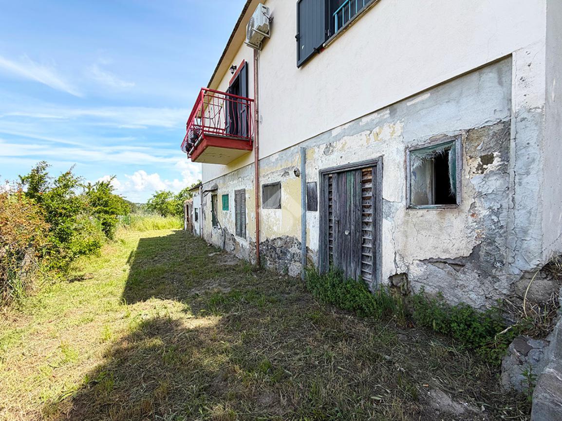 Rustico in Via Tirrena, Montalto di Castro