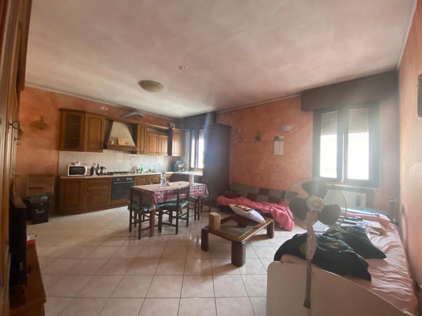 Trilocale in Via Marconi, Mozzecane — foto 3 di 5