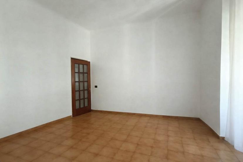 Quadrilocale in Via Principe Amedeo, Bari