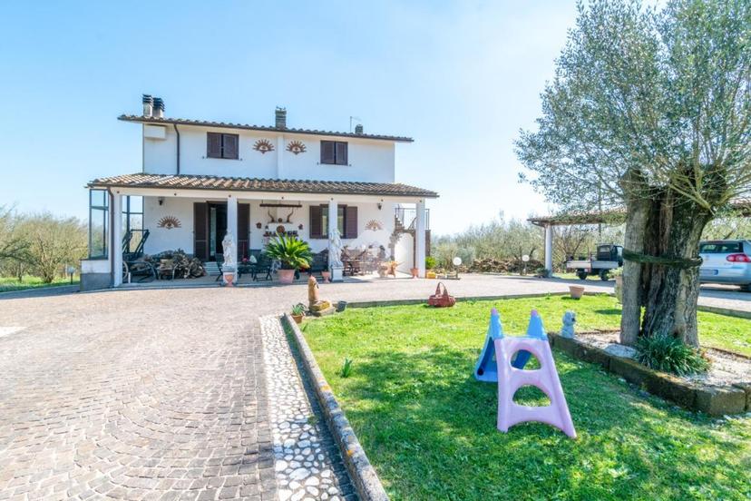 Villa in Strada Vigna Grande 3, Ronciglione — foto 3 di 5