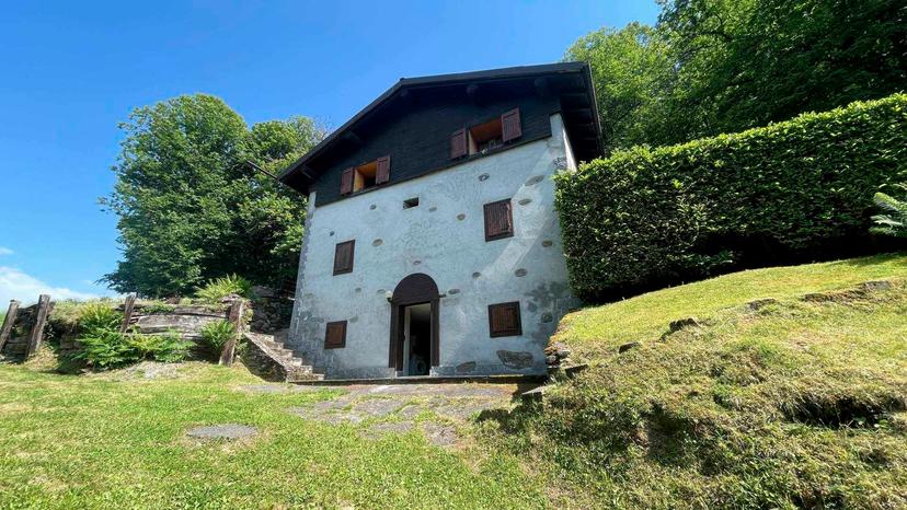 Casa indipendente in Via Piali, Teglio — foto 3 di 5