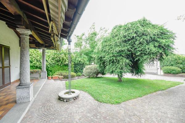 Villa bifamiliare in Via Arturo Toscanini, Giussano