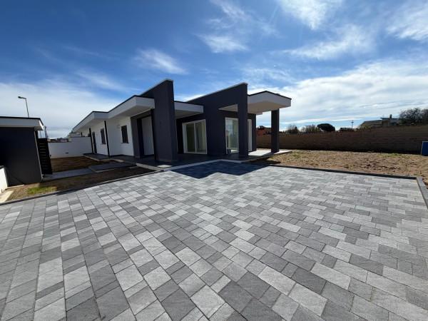 Villa bifamiliare in Via Eschieto 96, Nettuno — foto 5 di 5
