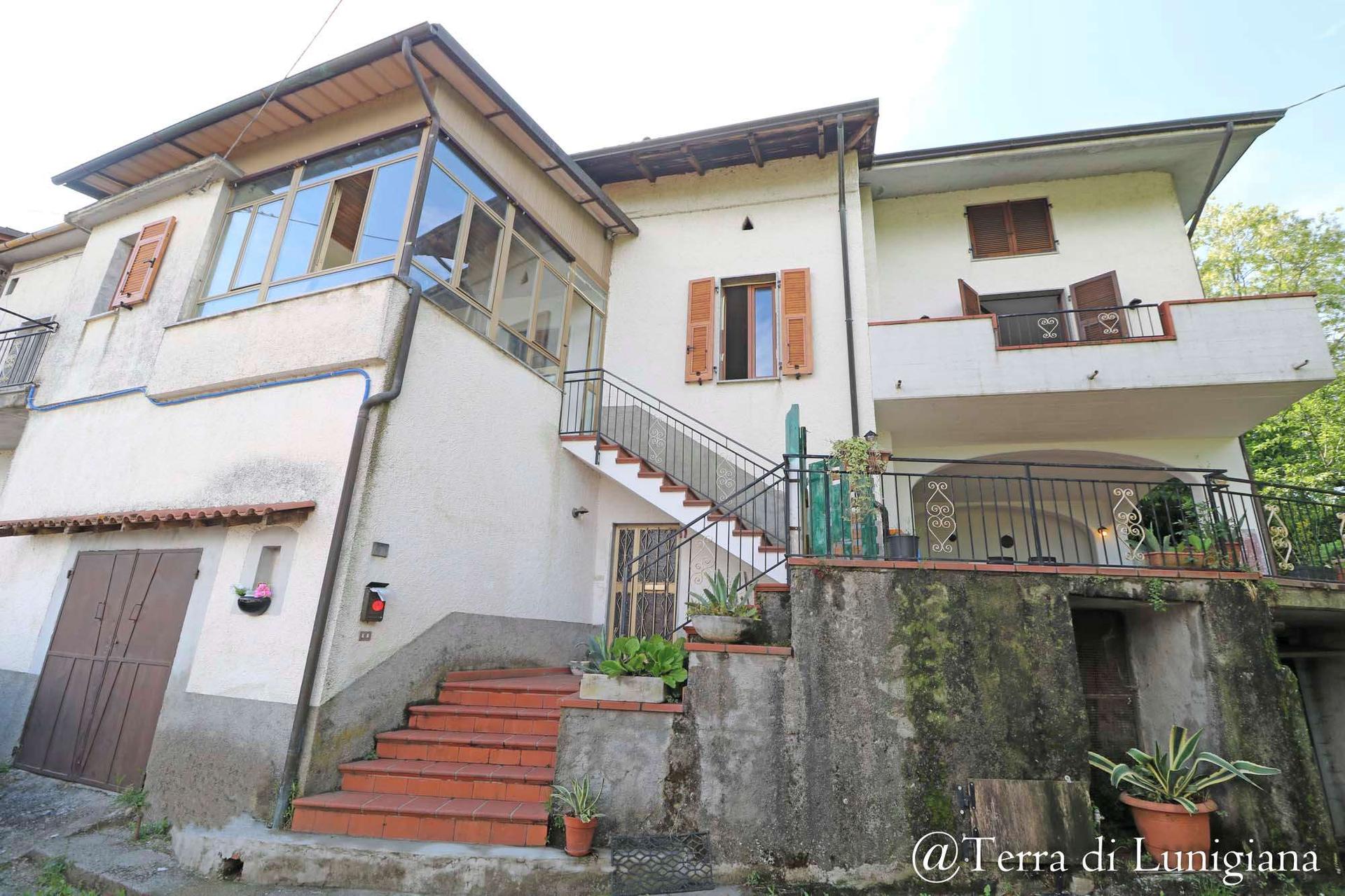 Appartamento in Cravilla, Mulazzo