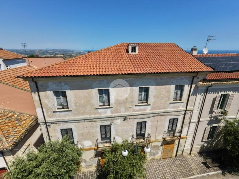 Casa indipendente in Corso Umberto I 43, Roseto degli Abruzzi — foto 5 di 5