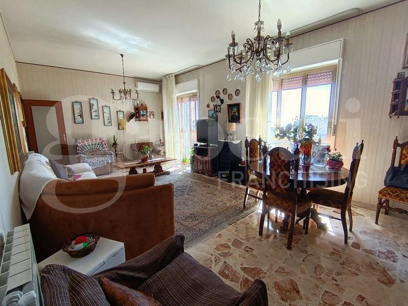 Quadrilocale in Via Pietro dell'Ova  398, Tremestieri Etneo — foto 3 di 5