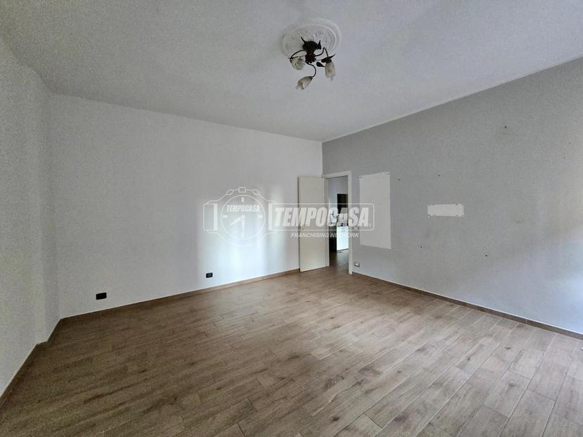 Quadrilocale in Via Giovanni Battista Lulli, Reggio nell'Emilia — foto 2 di 5