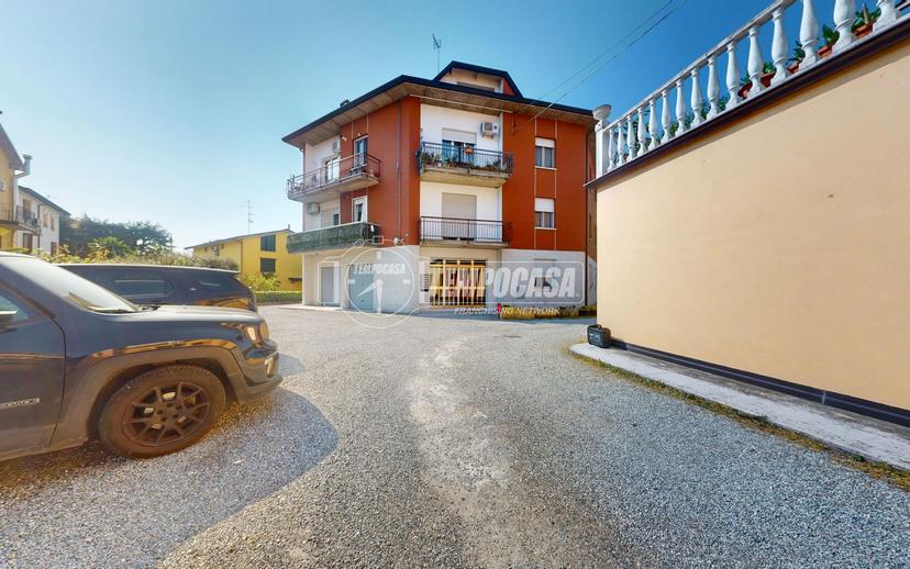 Quadrilocale in Via Giuseppe Verdi 12, Bagnolo in Piano — foto 3 di 5